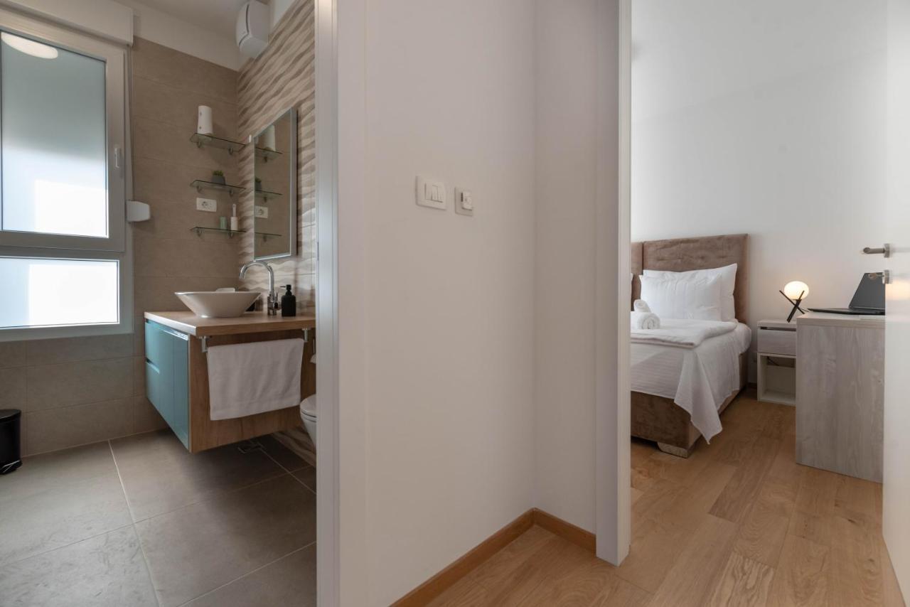 Dalmatia Apartment Znjan สปลิท ภายนอก รูปภาพ