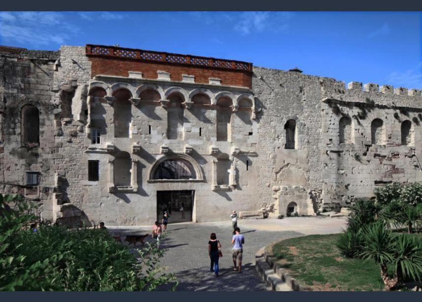 Dalmatia Apartment Znjan สปลิท ภายนอก รูปภาพ
